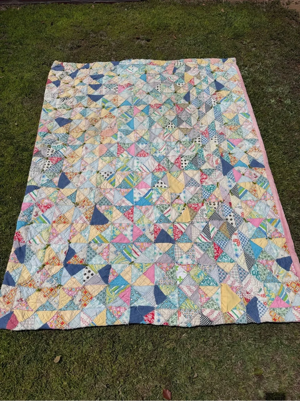 Vintage Scrappy Patchwork Quilt Hand Sewn Feedsack Textured Pastels 53x69 READ